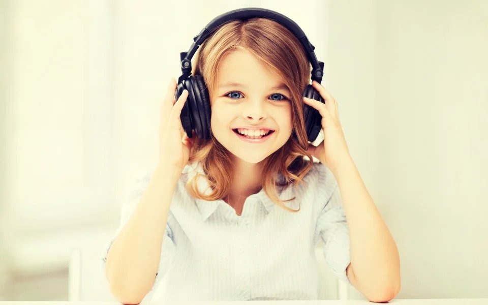 Τα 7 οφέλη της μουσικής στην ανάπτυξη των παιδιών